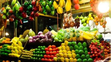 بكام الطماطم.. أسعار الخضروات والفاكهة في سوق العبور للجملة اليوم
